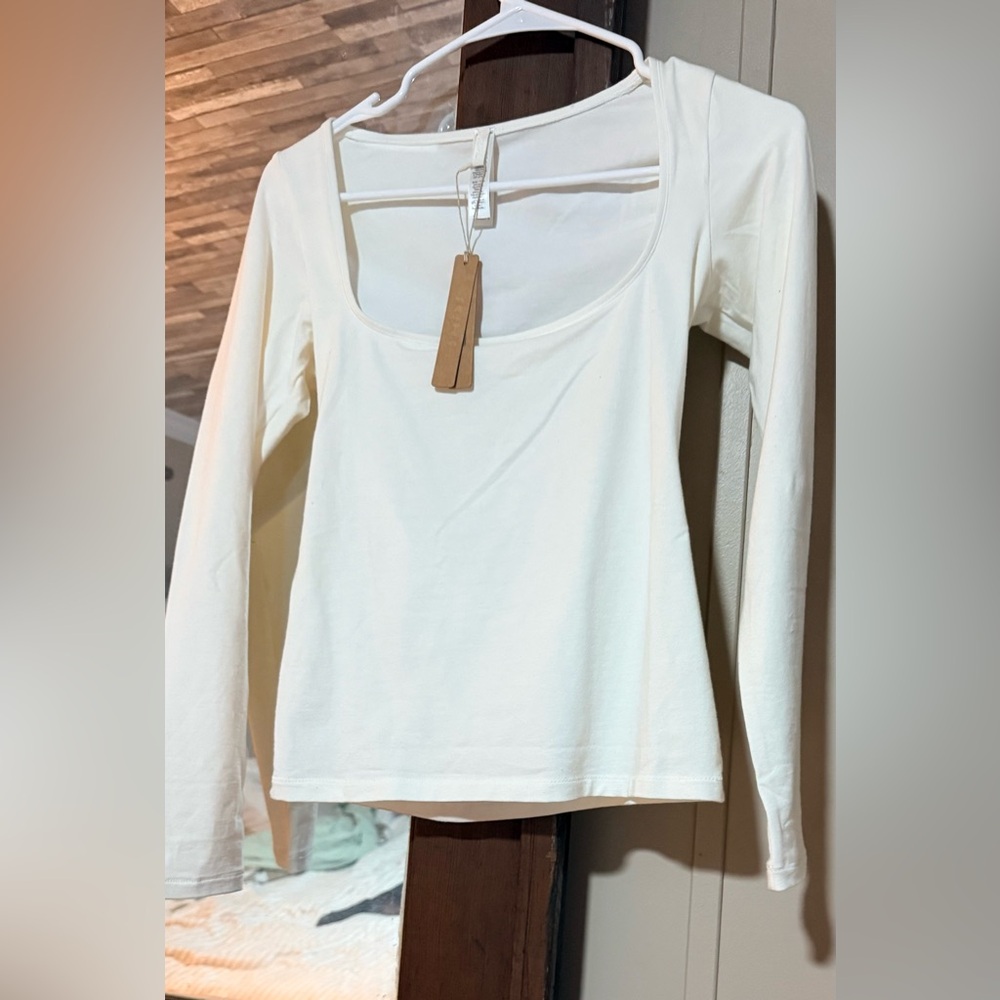 SKIMS NWT Cotton Jersey Scoop Neck Long Sleeve - Picture 4 of 6